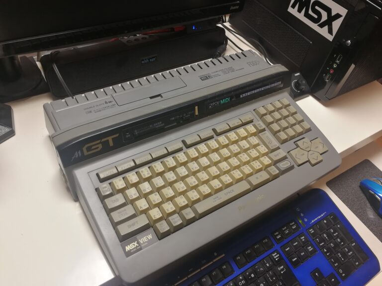 MSX turboR FS-A1GT (FDD未確認ジャンク)+stbp.com.br